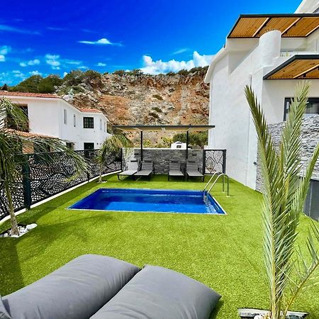 Aelia Suites Istro Exterior photo