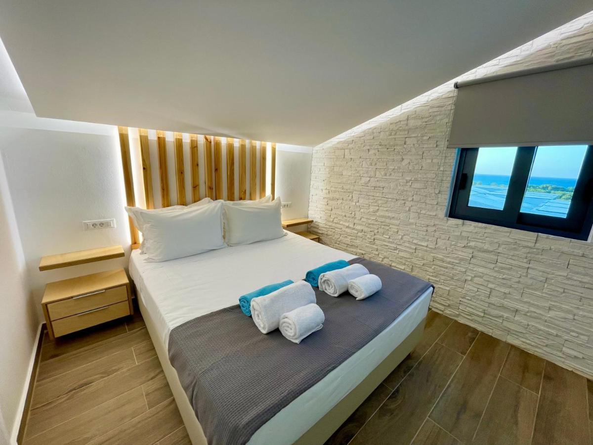 Aelia Suites Istro Exterior photo