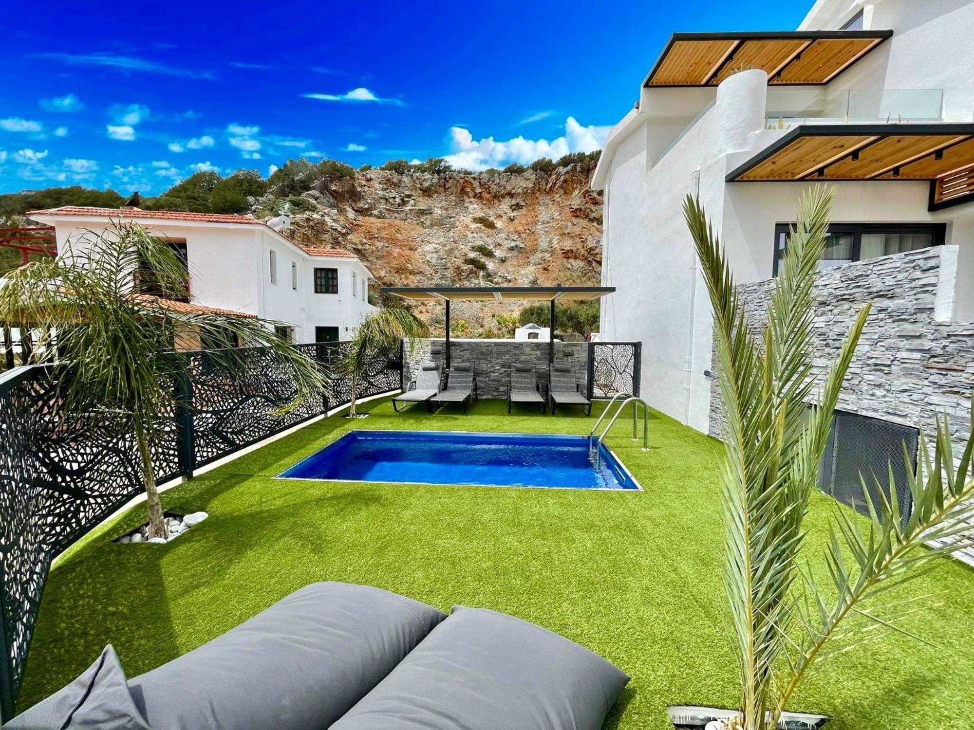 Aelia Suites Istro Exterior photo